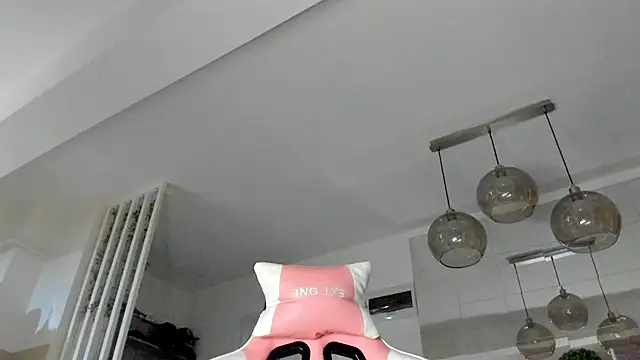 Snapshot of IreneVON chatting on September 25, 2025, 3:01 am IreneVON online show from September 25, 2025, 3:01 am