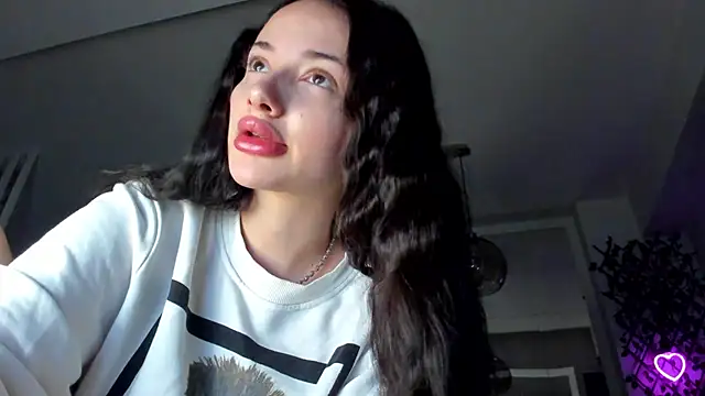 Snapshot of IreneVON chatting on March 2, 2025, 3:30 pm IreneVON online show from March 2, 2025, 3:30 pm