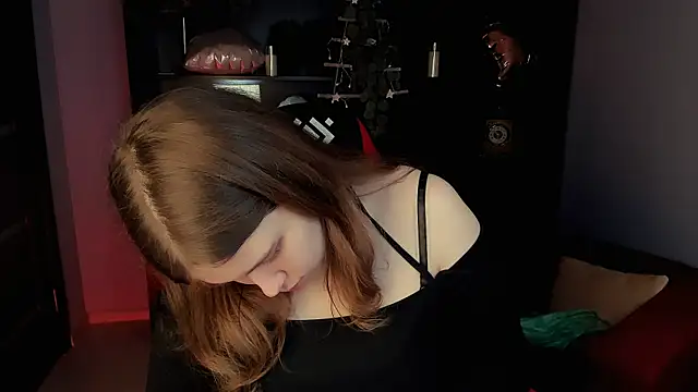 Snapshot of FioraMarmoris chatting on February 27, 2026, 8:03 am FioraMarmoris online show from February 27, 2026, 8:03 am