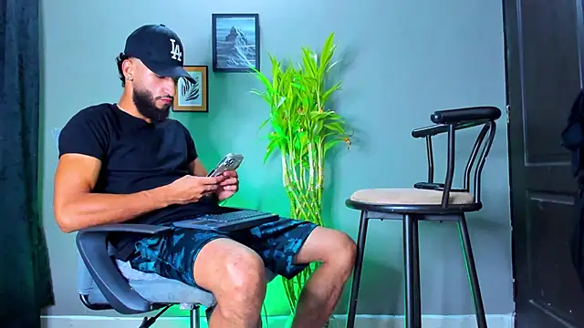 Damian 022 online show from July 22, 2026, 11:12 am