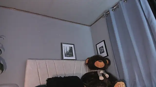 Snapshot of angeli_sexi chatting on February 12, 2026, 12:32 am angeli sexi online show from February 12, 2026, 12:32 am