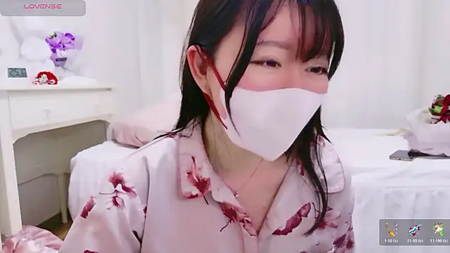 maii- online show from April 5, 2026, 5:52 pm