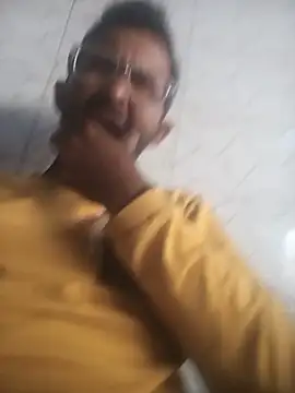 Snapshot of sagarghai07 chatting on June 18, 2026, 11:15 am sagarghai07 online show from June 18, 2026, 11:15 am