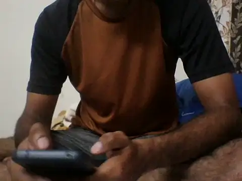 Snapshot of raghava09876 chatting on November 19, 2025, 4:01 am raghava09876 online show from November 19, 2025, 4:01 am