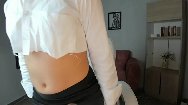 Alice23jones online show from March 11, 2025, 12:50 pm