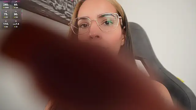 little-eli online show from November 23, 2025, 7:13 pm