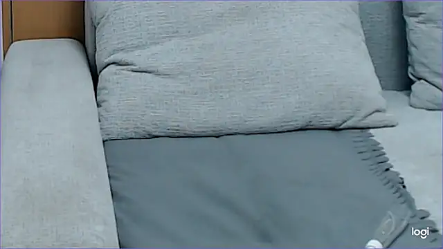 VioletaFlower7 online show from March 22, 2026, 8:32 pm