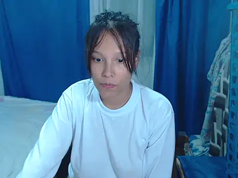 home vlak online show from May 17, 2026, 3:39 am