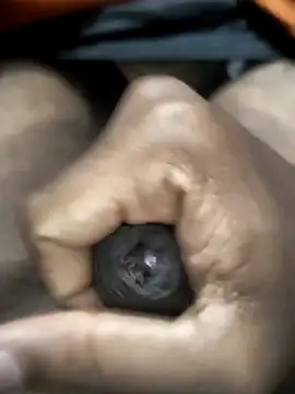 Aunty Loverboy69 online show from December 30, 2024, 1:25 pm