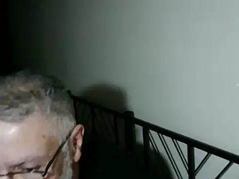 100Tauros online show from October 31, 2025, 11:00 pm