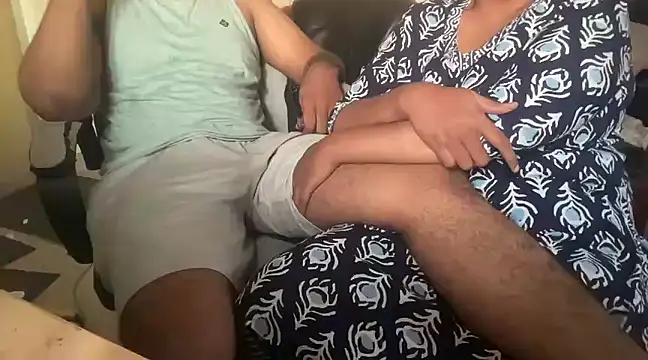 Snapshot of Hottest_Tamil chatting on February 27, 2025, 12:34 pm Hottest Tamil online show from February 27, 2025, 12:34 pm