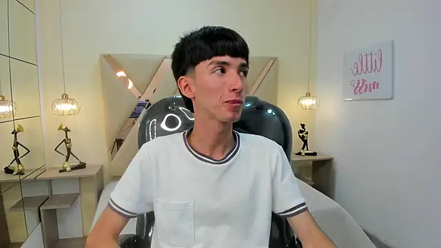 Snapshot of Jake_evans chatting on December 5, 2025, 1:21 pm Jake evans online show from December 5, 2025, 1:21 pm