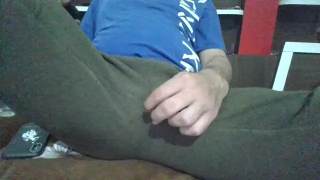 Snapshot of lovehalf08 chatting on March 16, 2025, 7:49 pm lovehalf08 online show from March 16, 2025, 7:49 pm