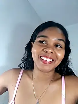 Sashabreck online show from April 13, 2026, 7:07 pm