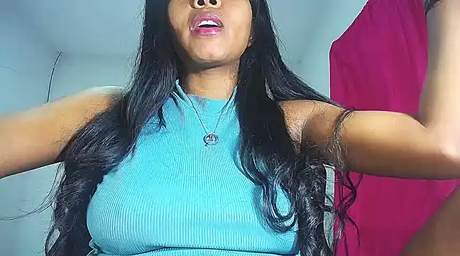 Snapshot of Sashabreck chatting on February 3, 2025, 3:20 am Sashabreck online show from February 3, 2025, 3:20 am