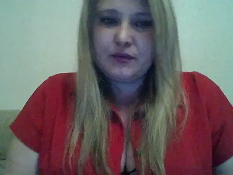 ParisMimi online show from April 24, 2026, 8:22 pm