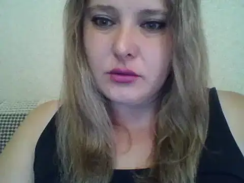 ParisMimi online show from September 24, 2025, 7:04 am