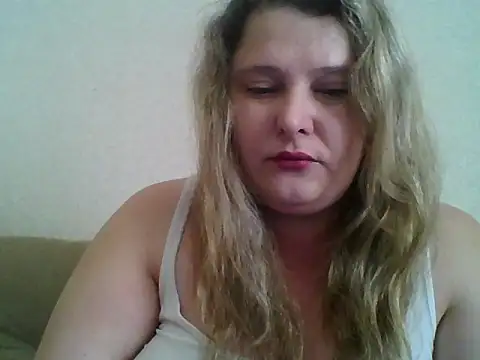 ParisMimi online show from April 2, 2026, 8:10 am