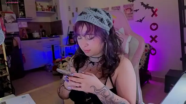 FernandaOrtegaaa online show from March 5, 2026, 9:43 pm