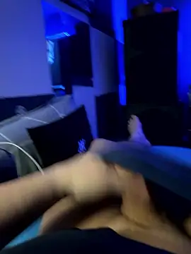 MatthewEmme online show from January 9, 2026, 11:33 pm