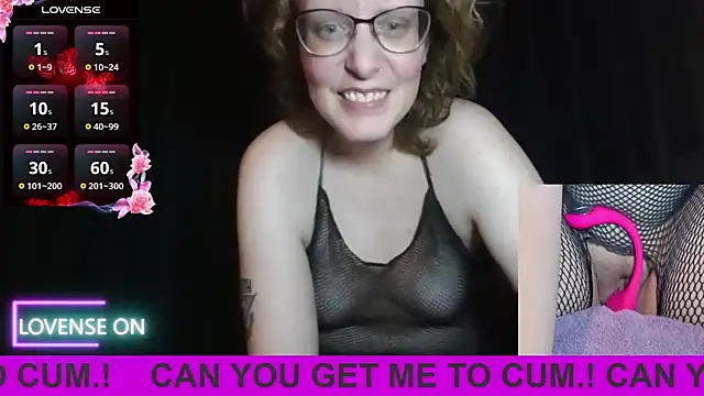 Snapshot of PernillaGirl chatting on February 10, 2026, 7:24 pm PernillaGirl online show from February 10, 2026, 7:24 pm