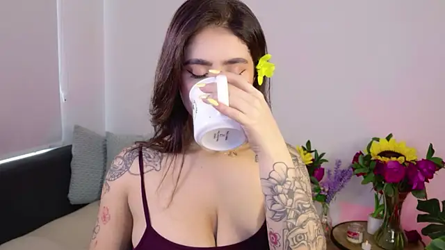 Snapshot of pamela__mar chatting on January 14, 2026, 6:22 pm pamela mar online show from January 14, 2026, 6:22 pm