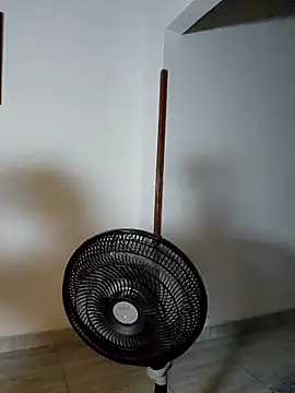 jhay-crux online show from April 4, 2026, 10:11 am