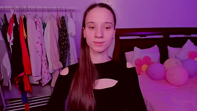 Snapshot of StaceySunny chatting on February 5, 2026, 5:42 pm StaceySunny online show from February 5, 2026, 5:42 pm