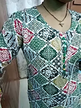 Snapshot of Angel-life chatting on March 6, 2025, 7:47 am Angel-life online show from March 6, 2025, 7:47 am