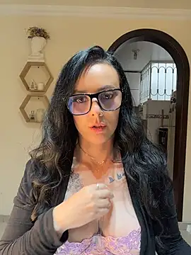 AndreaValencia online show from July 2, 2026, 7:42 pm