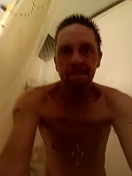 Snapshot of Bigloggz chatting on February 21, 2026, 9:11 am Bigloggz online show from February 21, 2026, 9:11 am