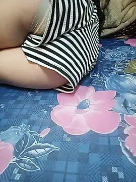 Cute girl20 online show from June 12, 2026, 7:44 pm