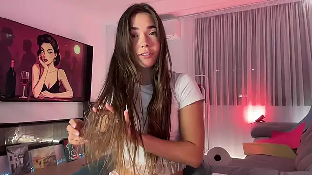 Snapshot of Mika_Miller chatting on September 14, 2025, 12:00 am Mika Miller online show from September 14, 2025, 12:00 am