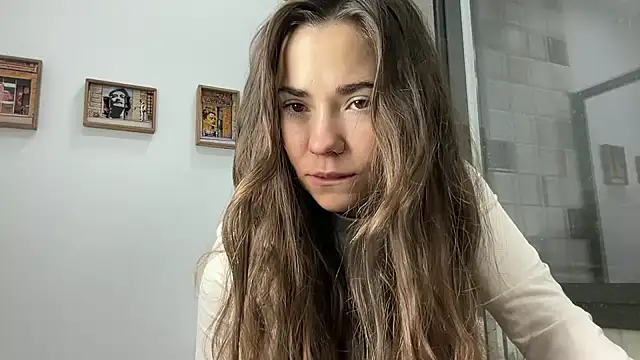 Mika Miller online show from November 28, 2025, 12:05 pm