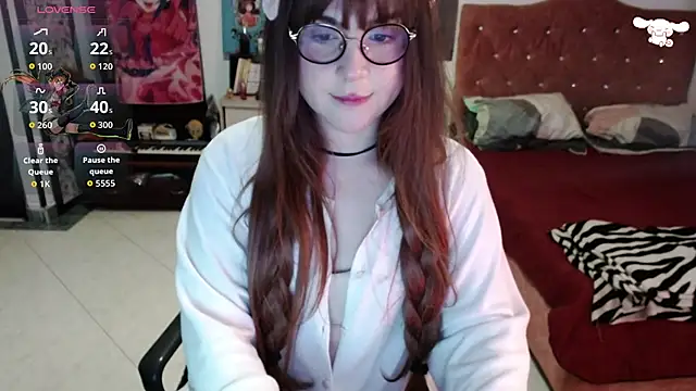 Snapshot of Avril2001 chatting on February 21, 2026, 5:53 am Avril2001 online show from February 21, 2026, 5:53 am