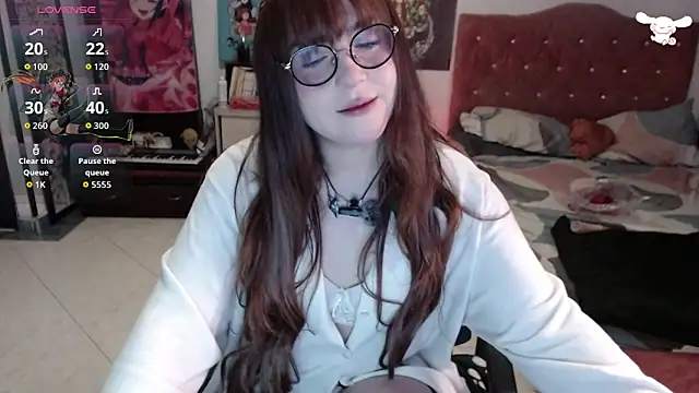 Avril2001 online show from April 13, 2026, 5:55 am