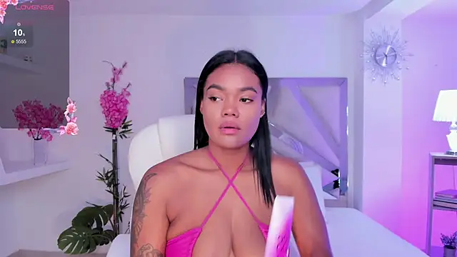 madisson davon online show from February 9, 2025, 1:14 pm