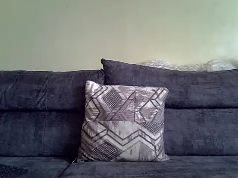 Delicious-D online show from October 7, 2025, 5:19 am