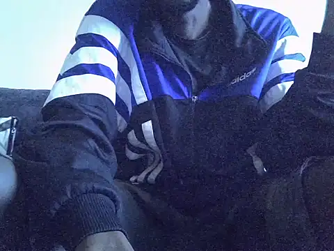 Delicious-D online show from October 3, 2025, 5:20 am