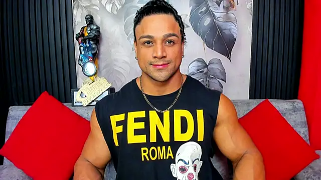 MikeEstevess online show from December 3, 2025, 10:03 am