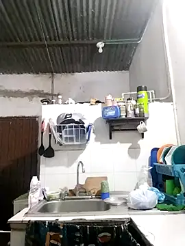 Snapshot of Andreita_95 chatting on April 11, 2026, 11:14 am Andreita 95 online show from April 11, 2026, 11:14 am