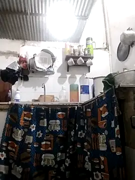 Snapshot of Andreita_95 chatting on March 18, 2026, 9:56 am Andreita 95 online show from March 18, 2026, 9:56 am