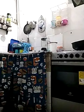 Snapshot of Andreita_95 chatting on March 14, 2026, 9:48 am Andreita 95 online show from March 14, 2026, 9:48 am