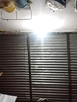 Snapshot of Andreita_95 chatting on March 15, 2026, 12:23 pm Andreita 95 online show from March 15, 2026, 12:23 pm