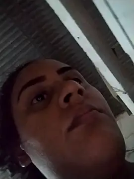 Snapshot of Andreita_95 chatting on March 24, 2026, 11:54 am Andreita 95 online show from March 24, 2026, 11:54 am