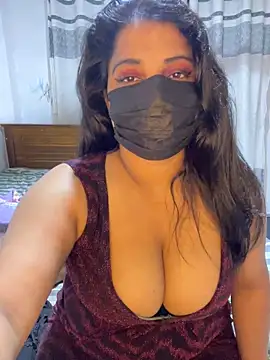 NOORA-GIRL online show from March 28, 2026, 10:00 pm