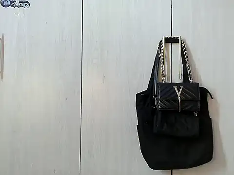 Destiny Desire online show from October 24, 2025, 4:39 pm