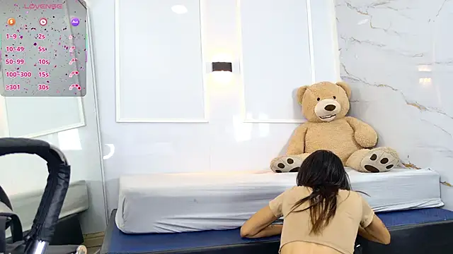 Snapshot of zorravioletta1 chatting on February 13, 2026, 12:38 pm zorravioletta1 online show from February 13, 2026, 12:38 pm