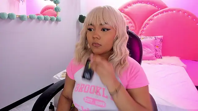 cherry chel online show from February 14, 2026, 3:51 am