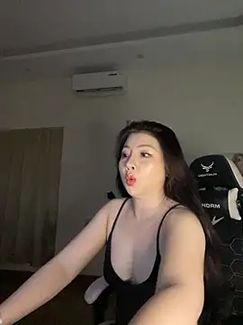 MiMi 0293 online show from April 6, 2026, 12:50 pm